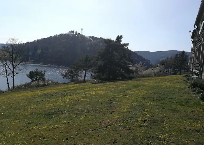 Orlik - Louzek Διαμέρισμα
